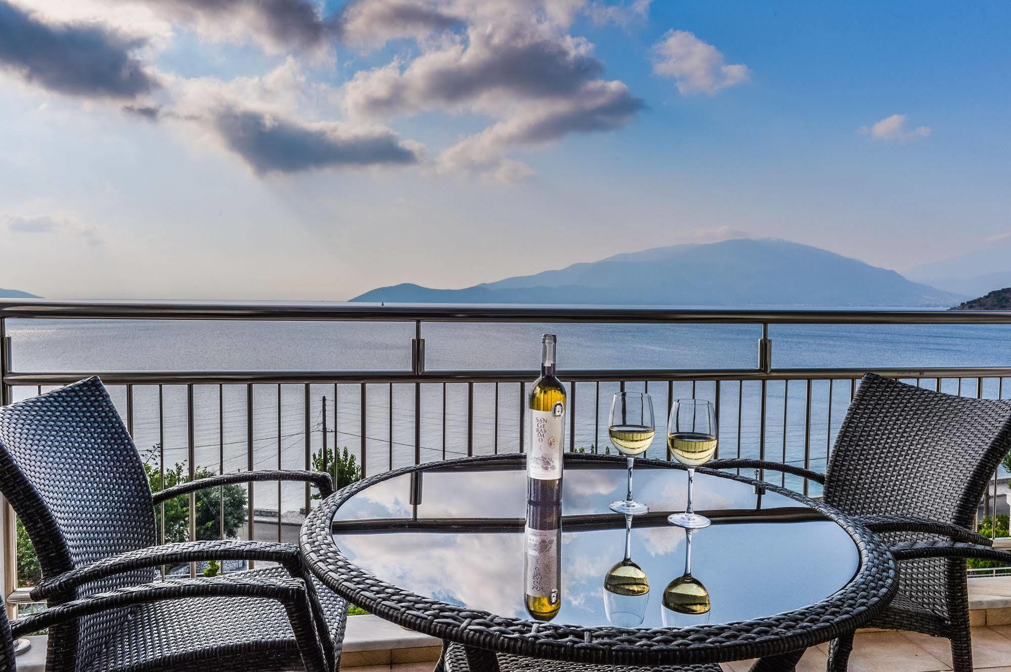 Odyssey Hotel & Spa Agia Efimia Luaran gambar